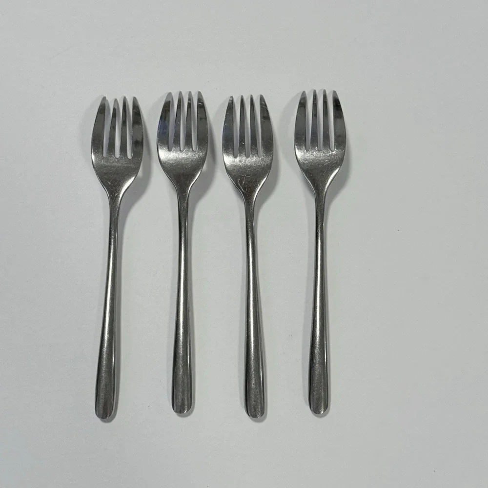 Towle Living WAVE Set Of 4 Salad Forks Stainless Steel 7 1/2